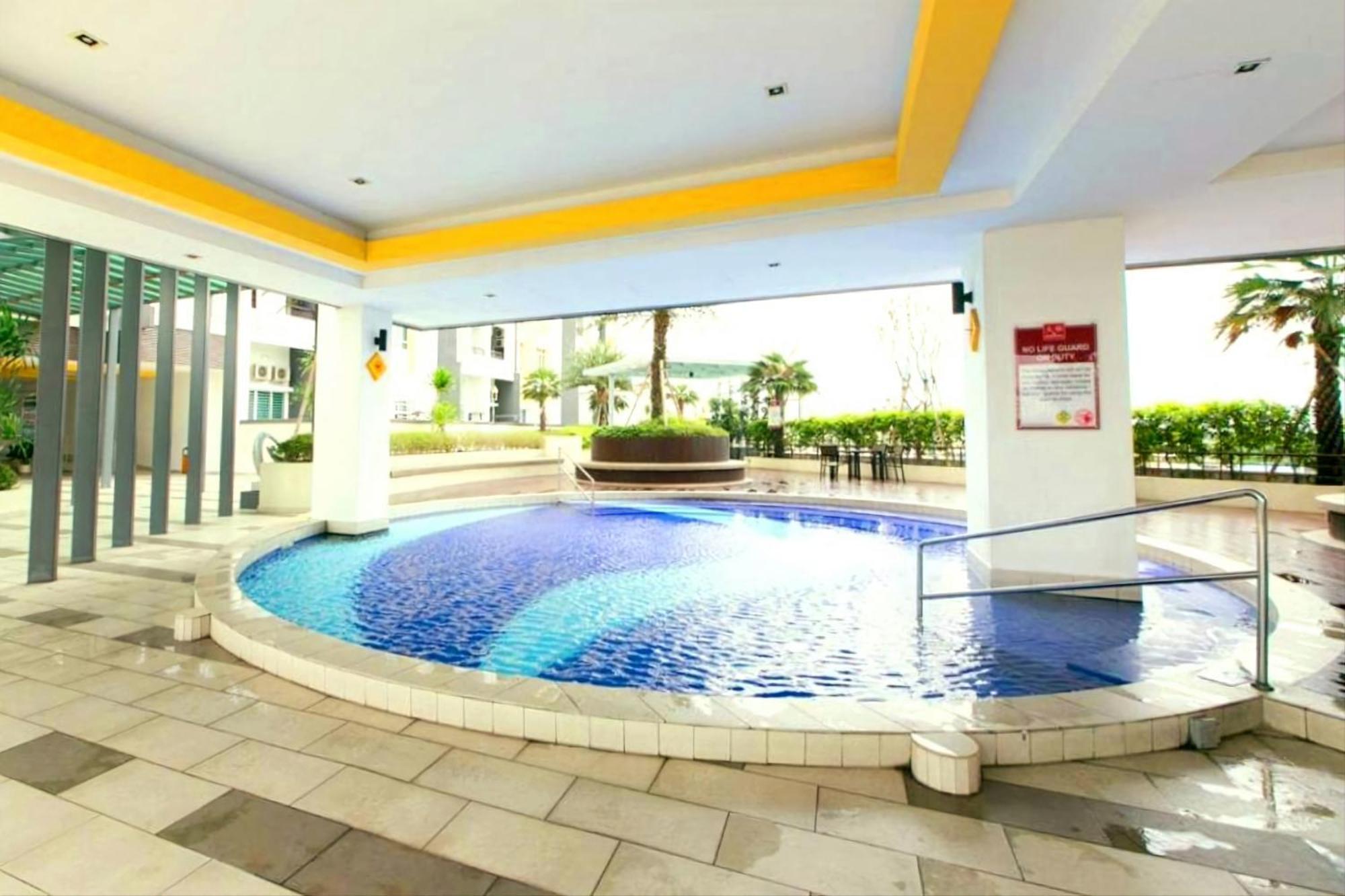 Ipoh City Centre Majestic 2 Room Holiday Suite By City Home Empire Exterior foto